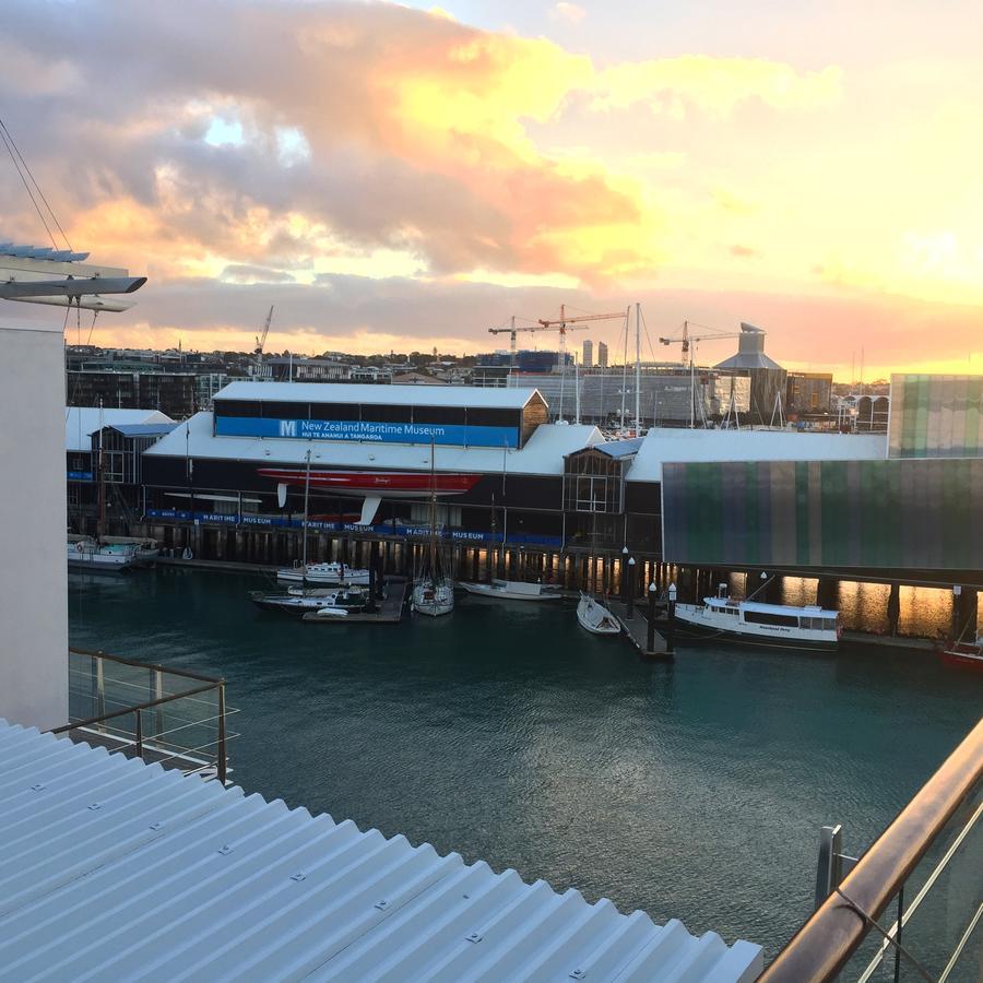 Appartamento Waterfront Studio 56 Auckland Viaduct Esterno foto